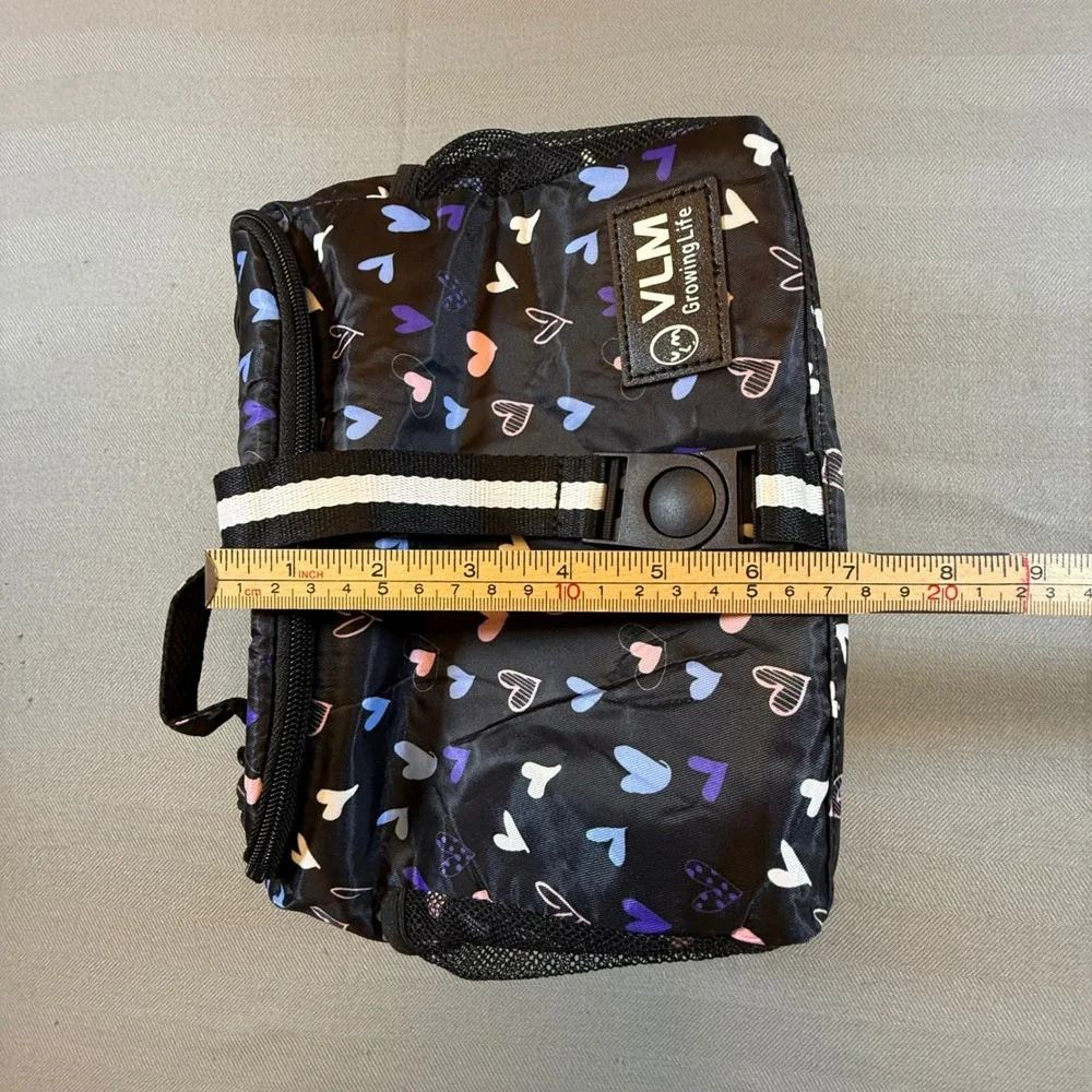 VLM Growing Life Insulated Lunch Bag Black Heart Print Buckle Closure Small